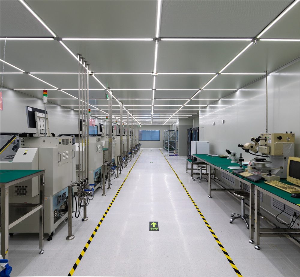 無錫凈化車間裝修在凈化車間的工程中如何選擇使用適合的傳遞窗呢？